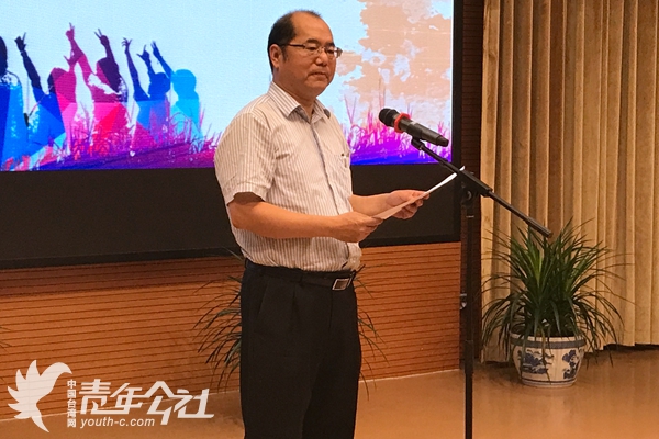 中國科協交流部副部長王慶林。