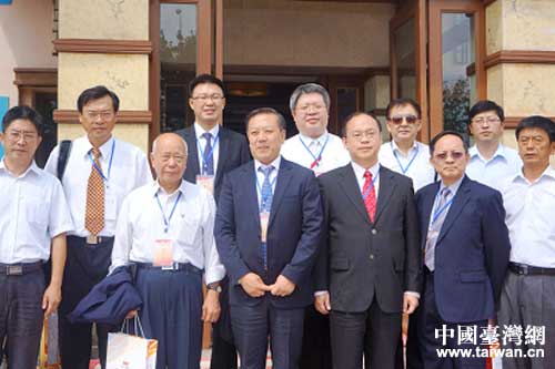 威海市臺辦主任于連波會見臺灣工商協進會客人 威海市臺辦主任于連波會見臺灣工商協進會客人