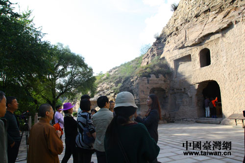 臺灣記者游覽云岡石窟 解讀佛教文化發展歷史 臺灣記者游覽云岡石窟 解讀佛教文化發展歷史