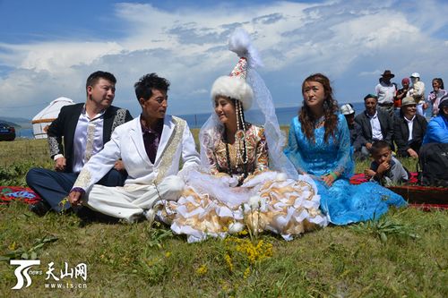 海峽之戀:新疆哈薩克族小伙迎娶臺灣姑娘