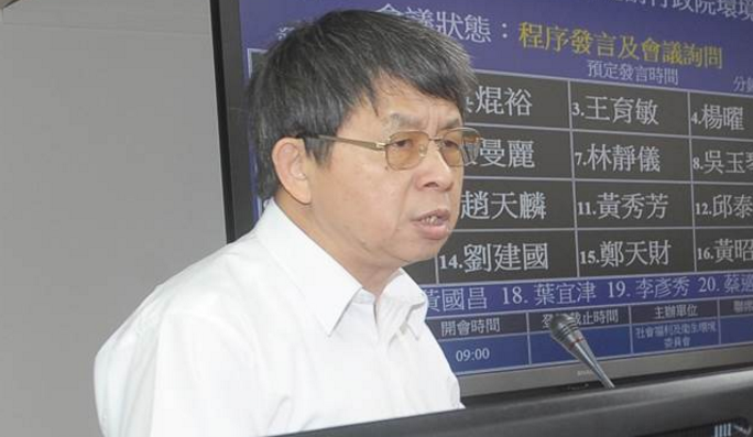 民進黨不問蒼生問鬼神 請出《圣經》佛祖玉皇大帝發誓火電沒污染