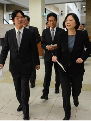 民進黨2016領導人初選在即，蔡英文賴清德競爭漸成。（網絡圖）
