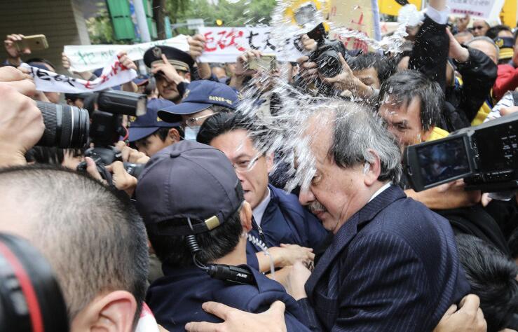 柯建銘被追打，國民黨譴責暴力吁民進黨勿玩火自焚