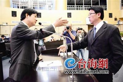 臺南議會風波：硬杠議會“賴神”就是任性？