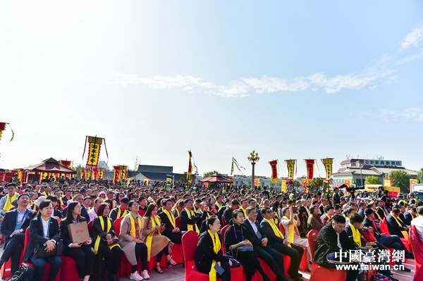 參加2019海峽兩岸敬天祈福盛典的現場嘉賓 參加2019海峽兩岸敬天祈福盛典的現場嘉賓