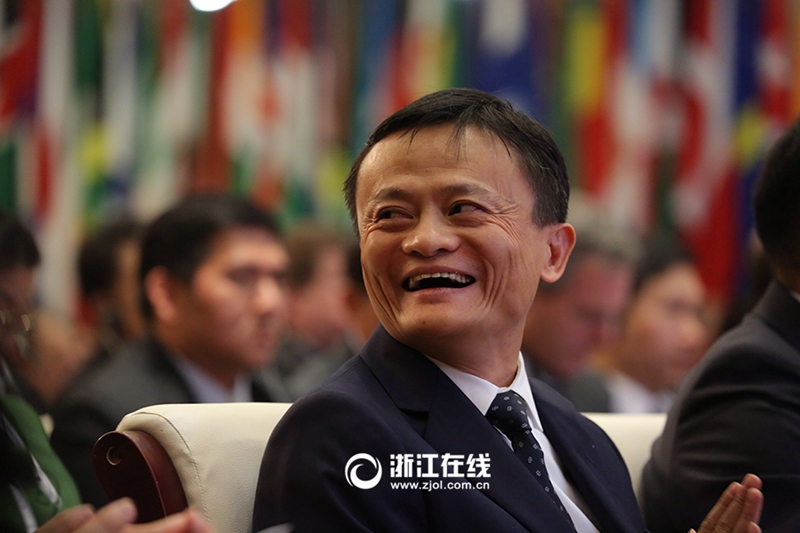 悱: